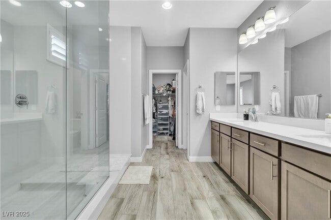 Building Photo - 12489 Dolan Point St