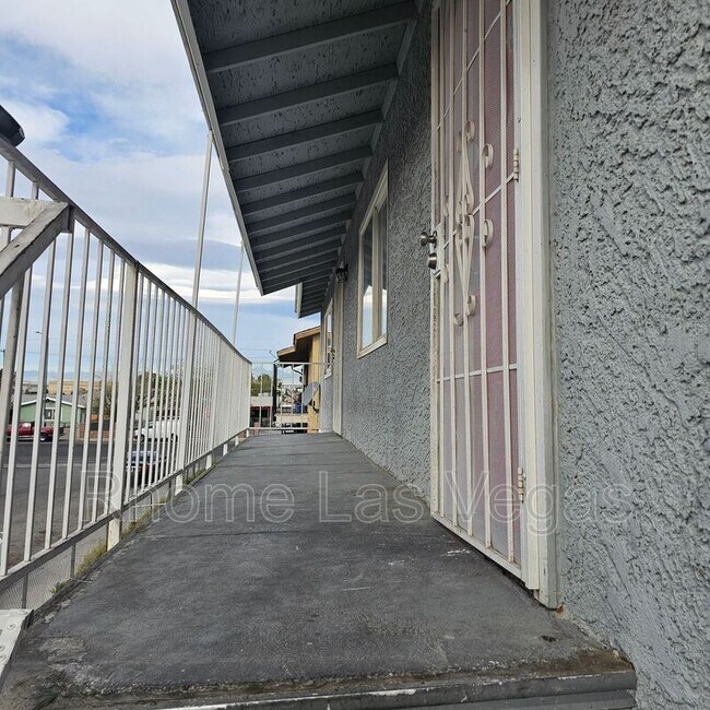 Building Photo - 4720 Cessna Ave