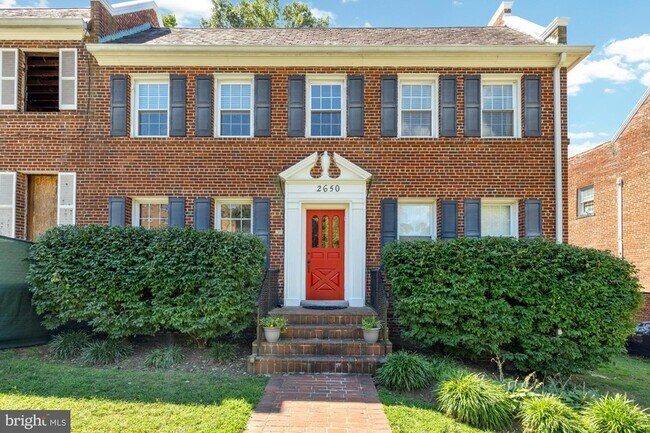 Building Photo - 2650 39th St NW