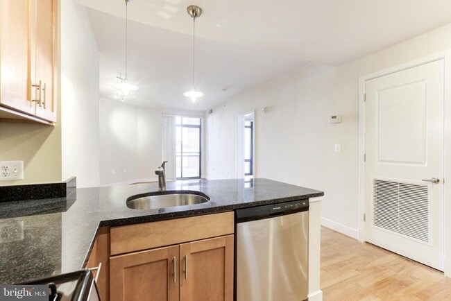 Building Photo - 1211 13th St NW