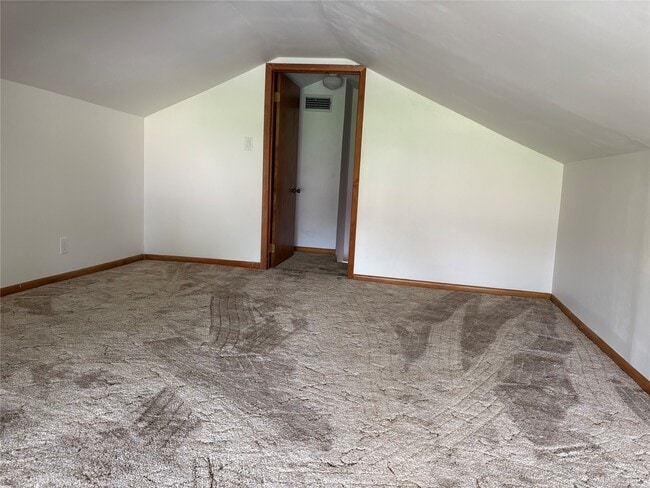 Building Photo - 1401 Andover Ln