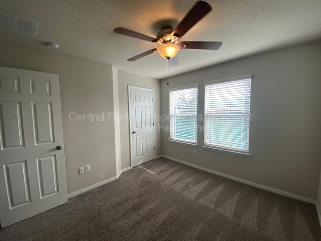 Building Photo - 2931 Windmill Dr