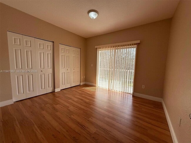 Building Photo - 1979 SE 23rd Terrace