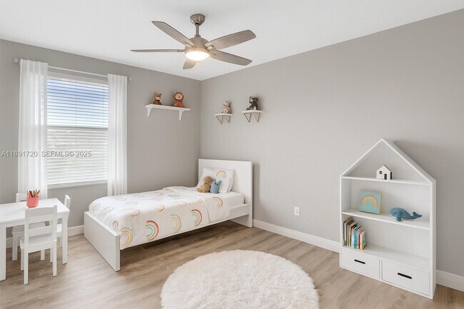 Building Photo - 214 La Costa Ct