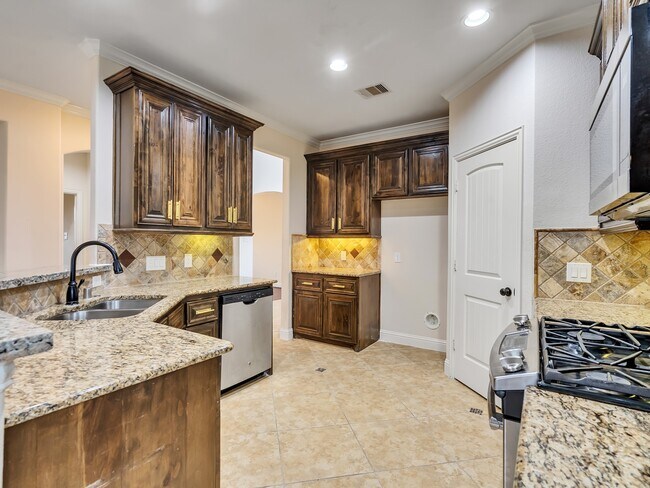 Building Photo - 2539 Grey Reef Dr