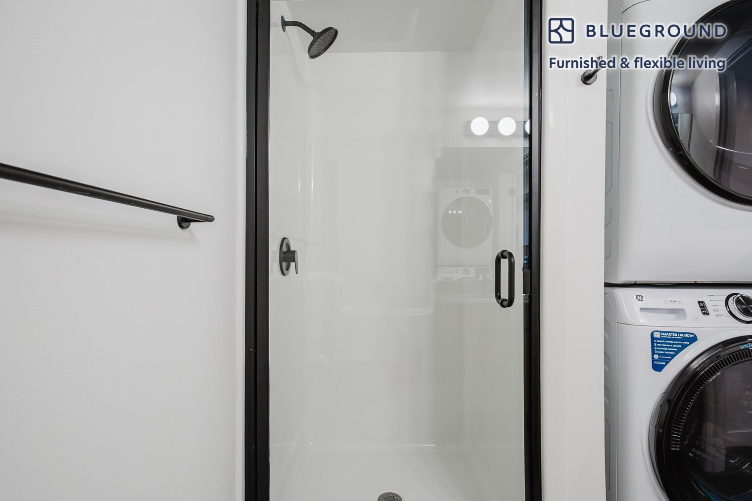 Building Photo - 622 Rainier Ave S