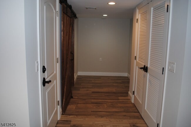 Building Photo - 51 Anderson Ave