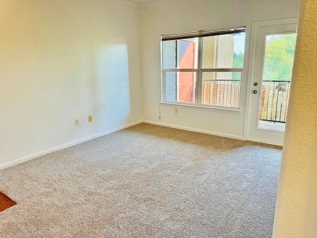 Building Photo - 8434 Walerga Rd