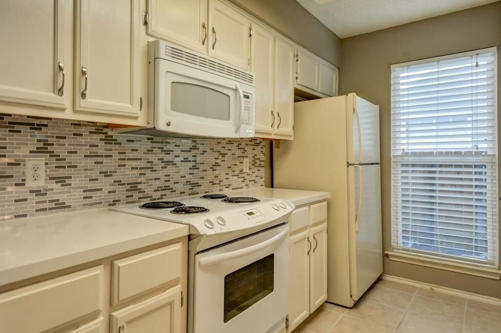 Building Photo - 6820 Old Quarry Ln