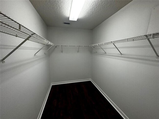 Building Photo - 15249 Harrowgate Way