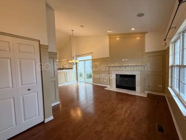 Building Photo - 2481 Hearthstone Dr