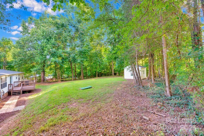Building Photo - 166 Crystal Bay Dr