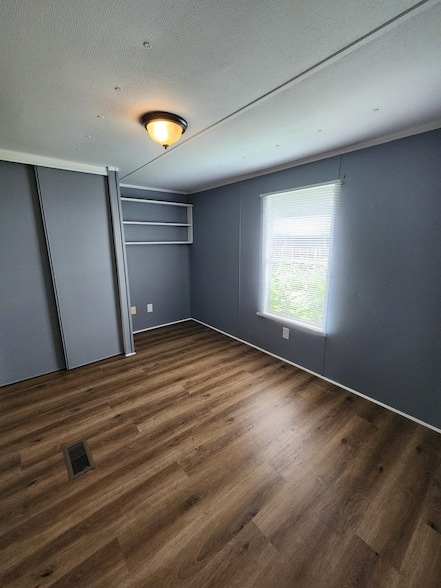 Building Photo - 2533 Murfreesboro Hwy