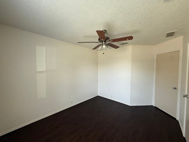 Building Photo - 9625 Brierwyck Dr