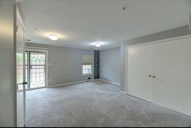 Finished Basement w/ storage and yard access - 6942 Malachite Pl