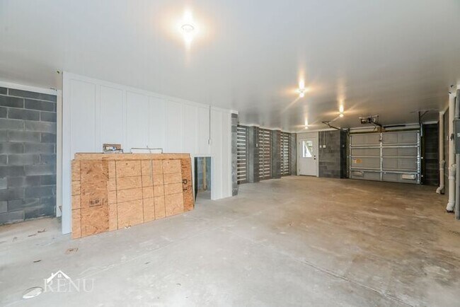 Building Photo - 4275 O'Hear Ave