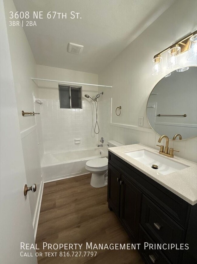 Building Photo - 3608 NE 67th St