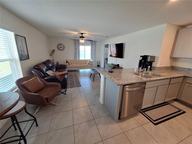 Building Photo - 511 Sunlit Coral St