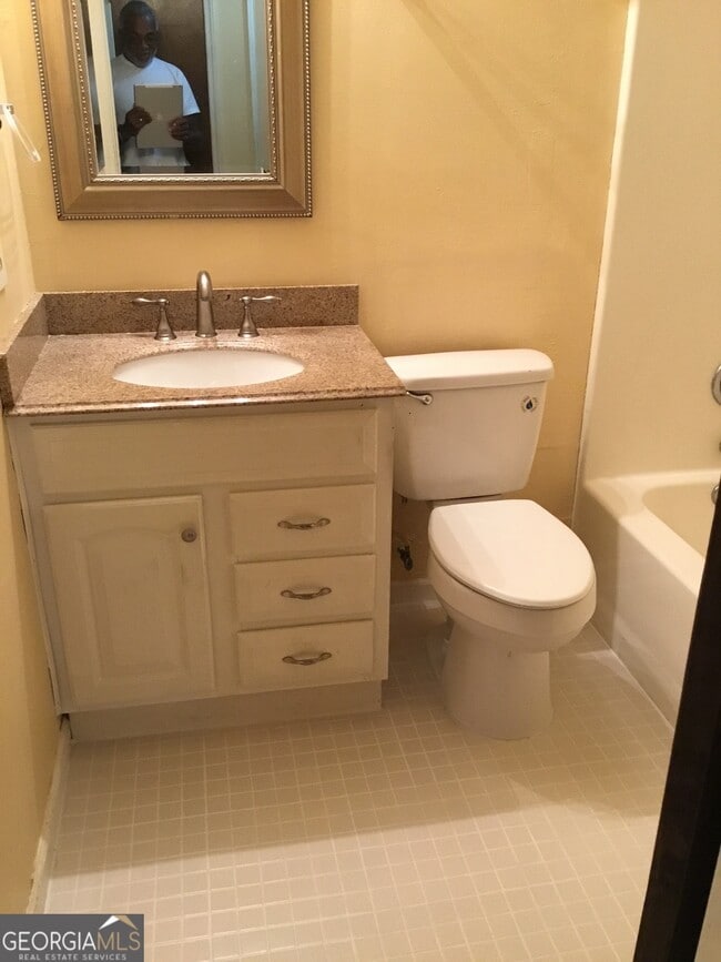 Building Photo - 2819 Bay Leaf Dr SE