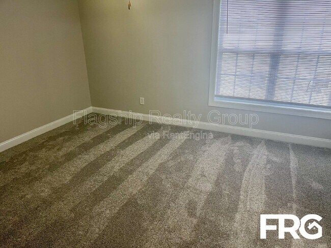 Building Photo - 4170 Dudleys Grant Dr