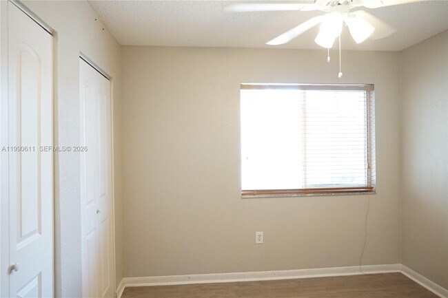 Building Photo - 331 NW 82nd Ave