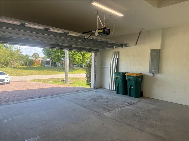 Building Photo - 108 Boxwood Ln