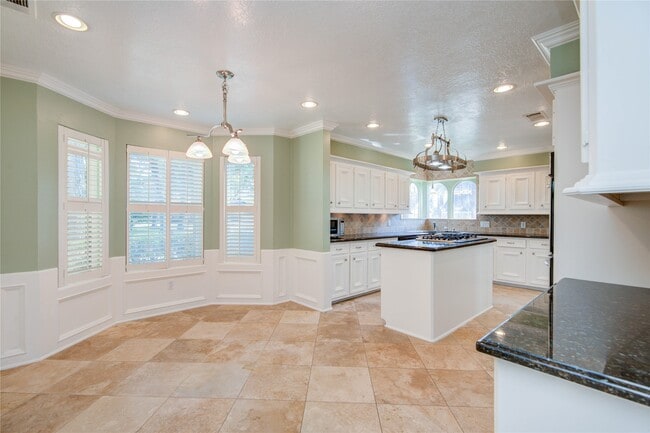 Building Photo - 8906 Herts Rd