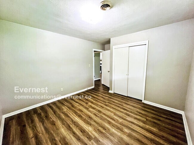 Building Photo - 3510 Mimbro Ln