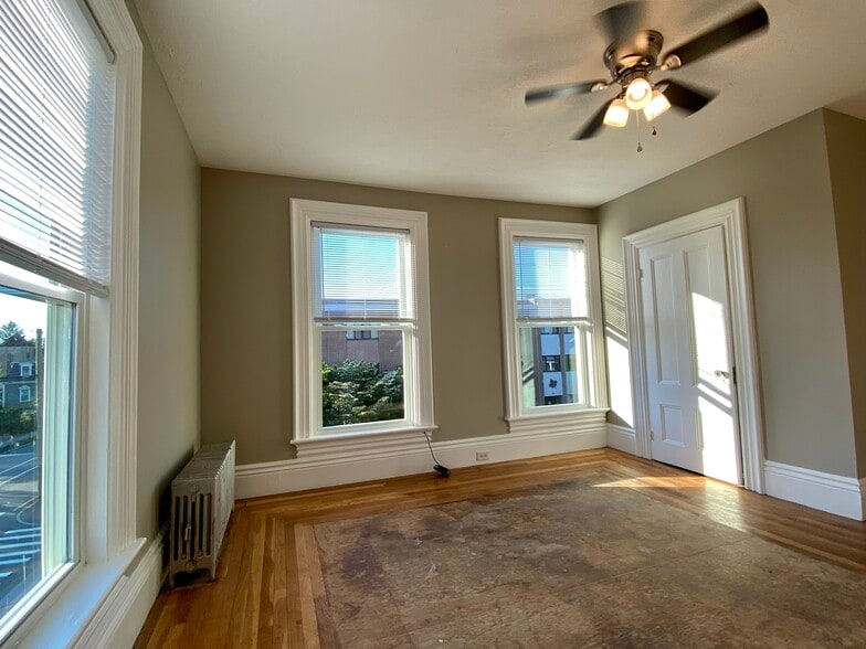 3rd Bedroom - 193 Pearl St
