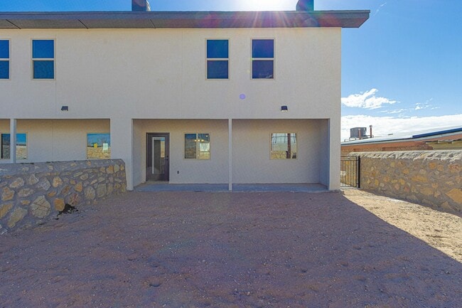 Building Photo - 9397 Senor Tedd Way
