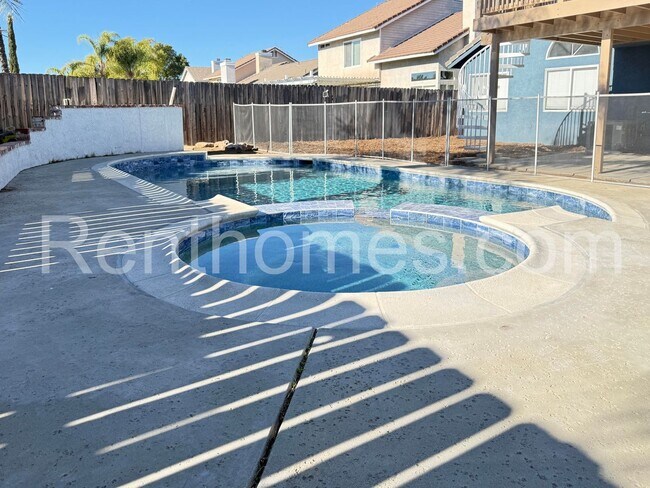 Building Photo - 23835 Cork Oak Cir