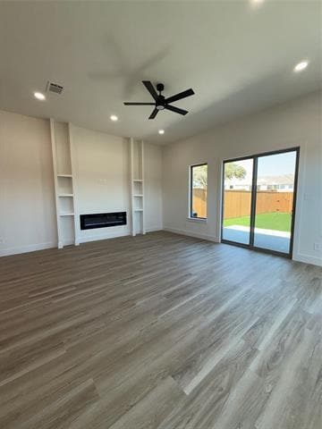 Building Photo - 5506 Mesa Cir