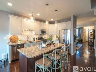 Building Photo - 4652 Woodbrush Way