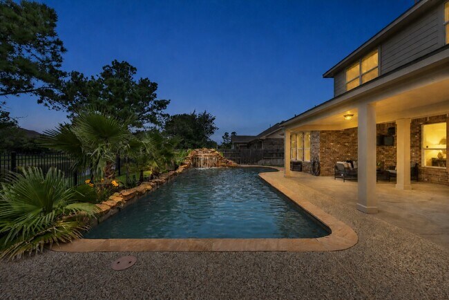 Building Photo - 22503 Grassnook Dr