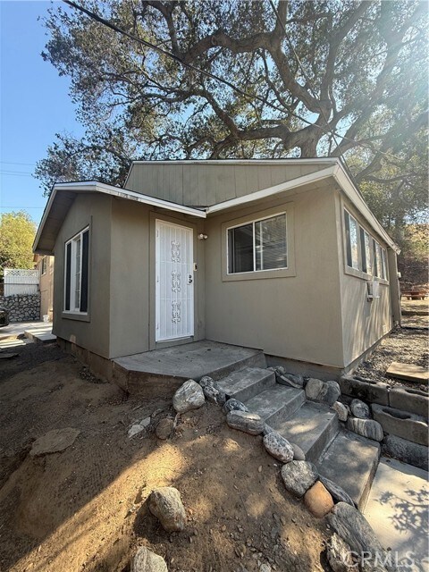 Building Photo - 11286 San Mateo Dr