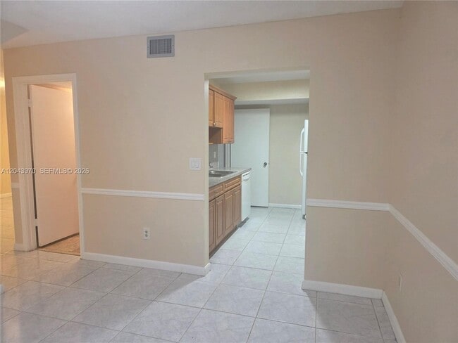 Building Photo - 4586 SW 139th Ct