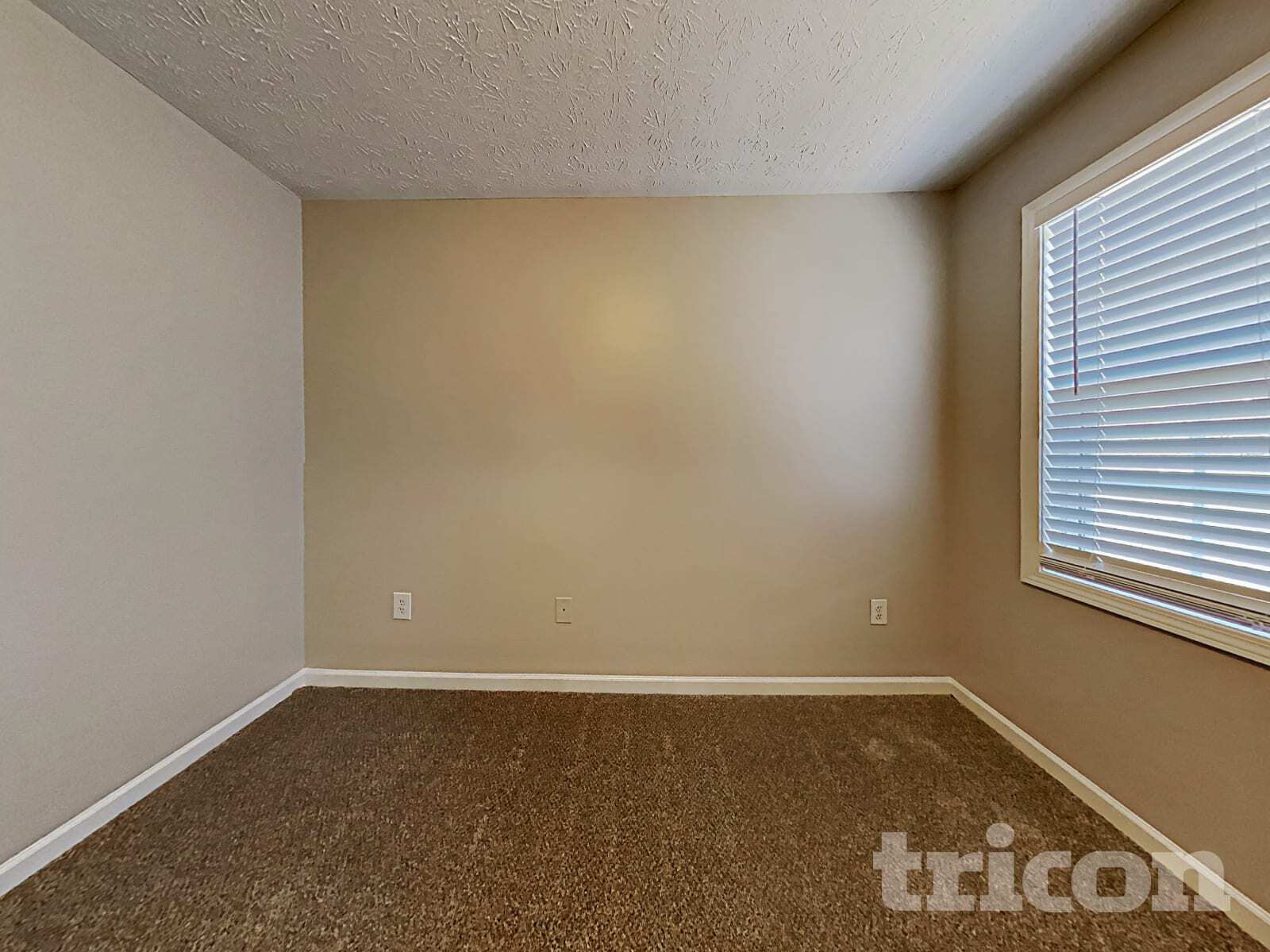 Building Photo - 1417 Stream Walk