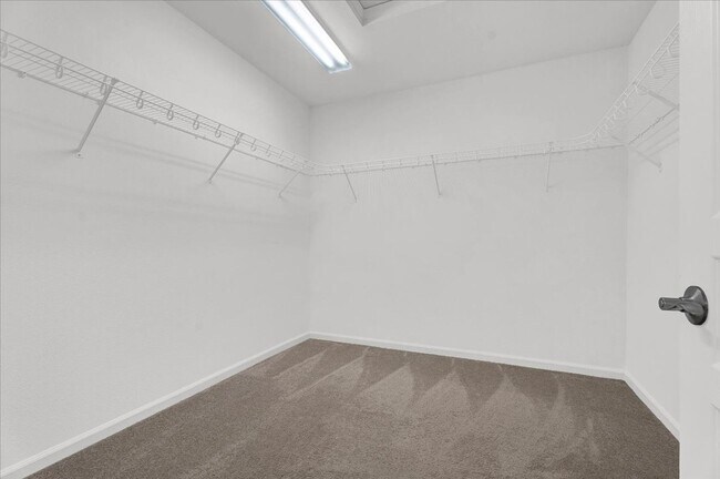 Building Photo - MOVE-IN SPECIAL! 1/2 OFF 1ST MONTHS RENT OAC!