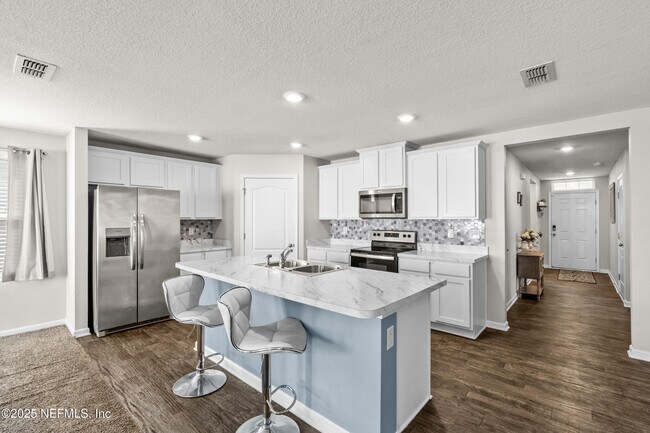 Building Photo - 15735 Palfrey Chase Dr