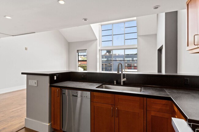 Building Photo - Tri-Level Inner Mission Live/Work Condo - ...
