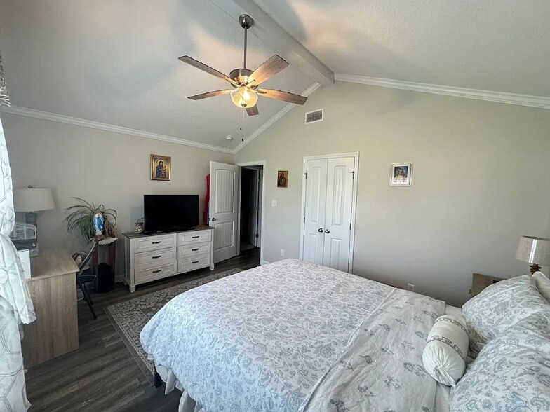 Building Photo - 3849 Cutshaw Trl