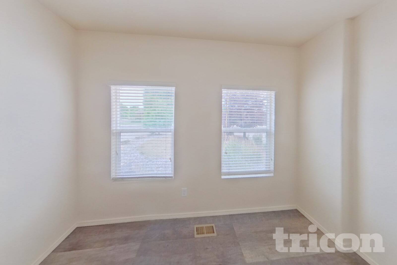 Building Photo - 5425 Barnstormers Ave