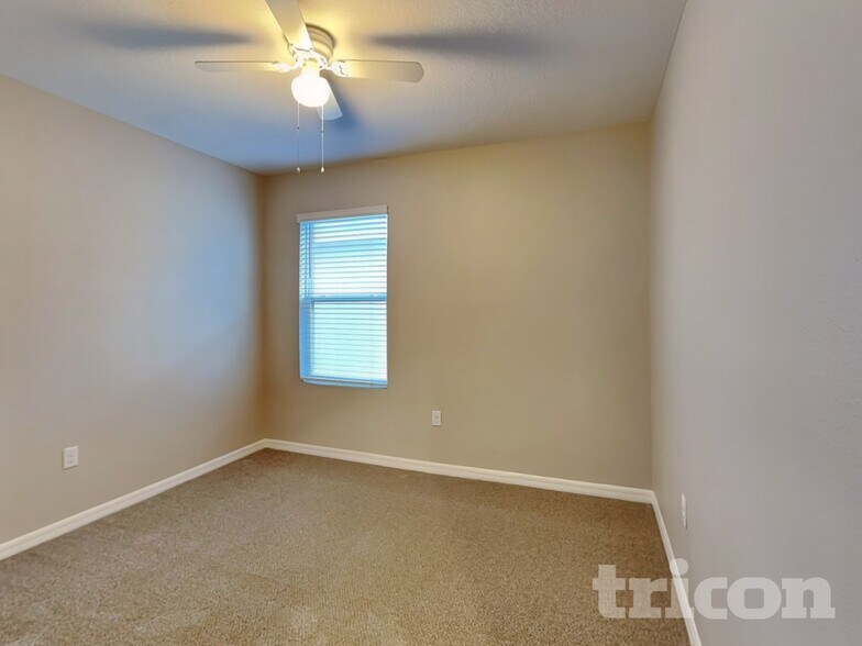 Building Photo - 10212 Cloudburst Ct