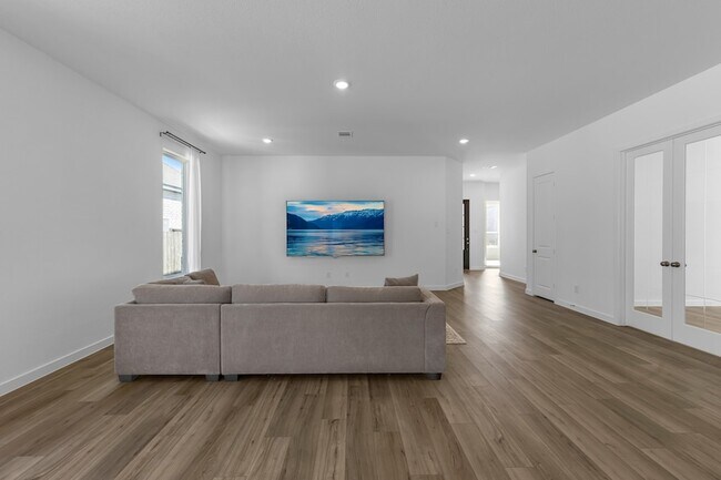 Building Photo - 2323 Hazel Berry St