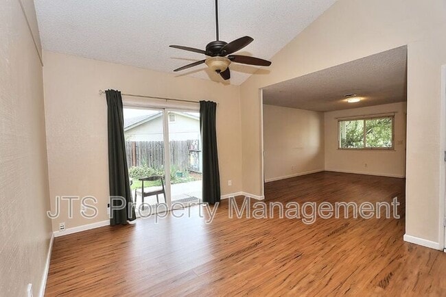 Building Photo - 8856 N Winding Way