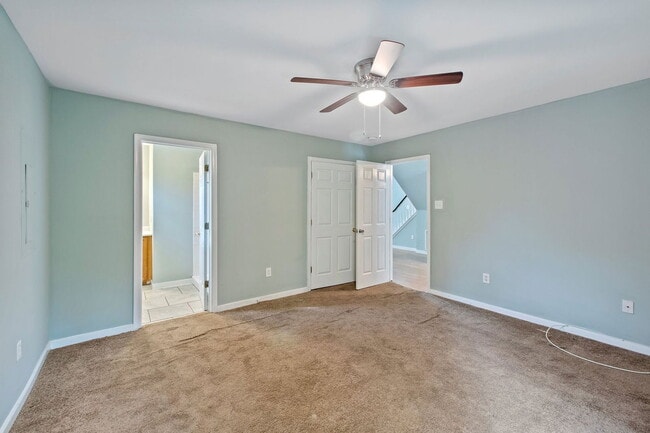 Building Photo - 5410 Campbell Ave