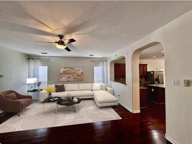 Building Photo - 2209 Independence Dr