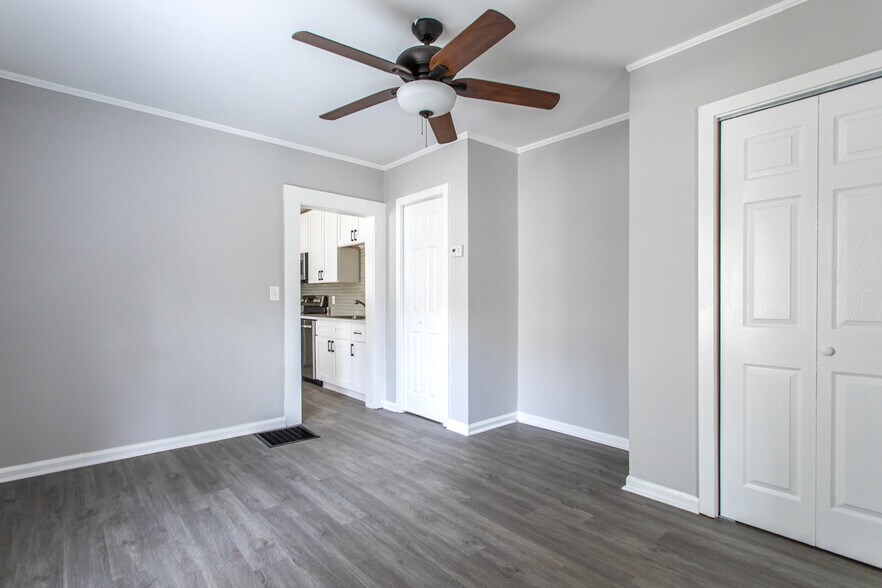 Office or dining room - 894 Ormewood Ave SE