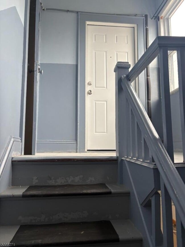 Building Photo - 503 Erico Ave