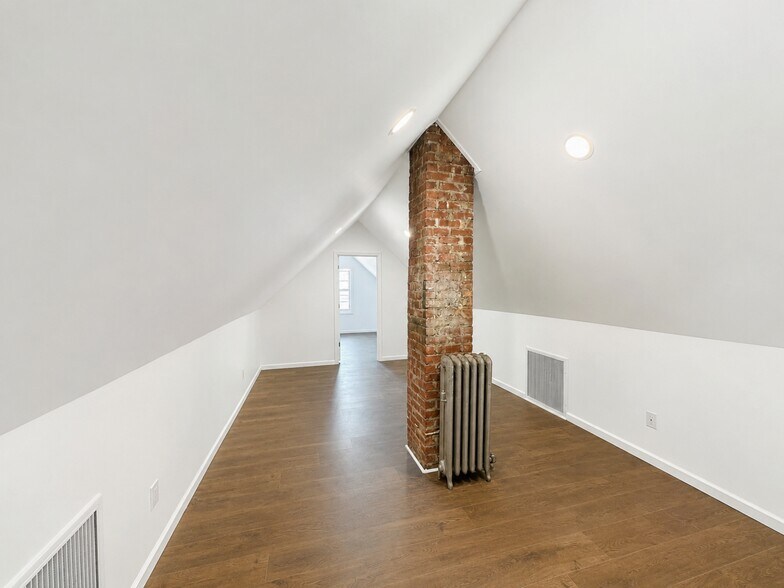 3rd Floor Living Area - 22 Harrison Ave